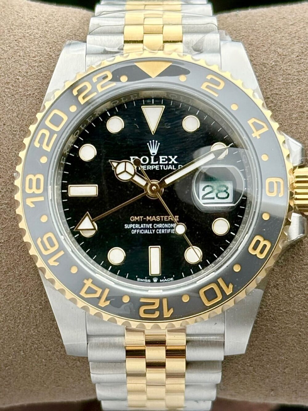 Rolex GMT-Master II Zombie Ceramic Yellow Gold & Steel 126713GRNR | 2025 | 40mm